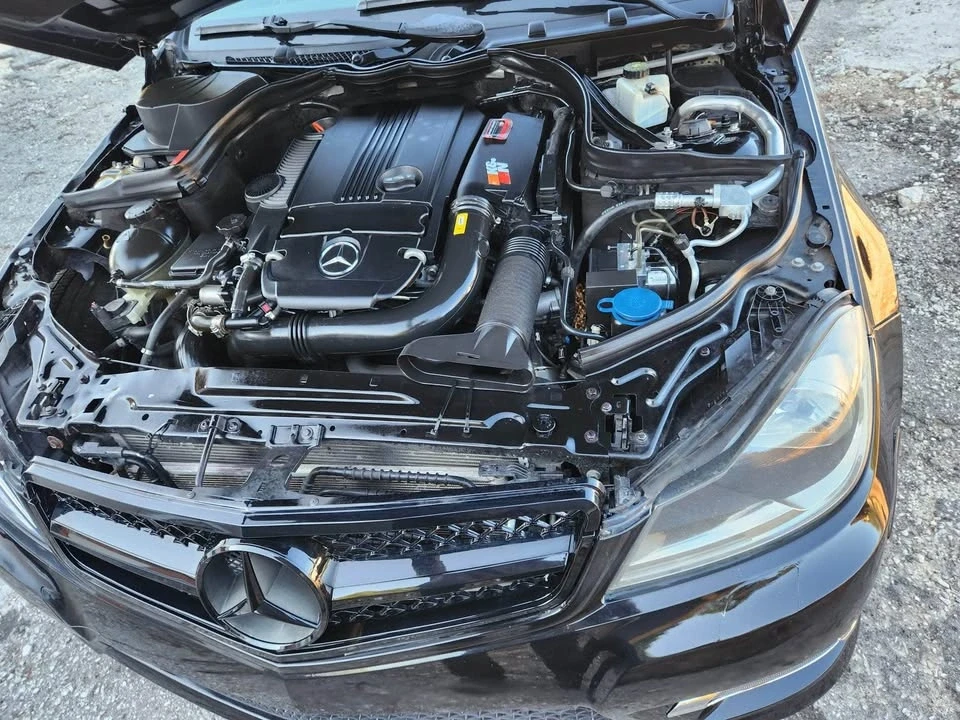 2012 Mercedes-Benz W204 C-Class - Image 11 of 16