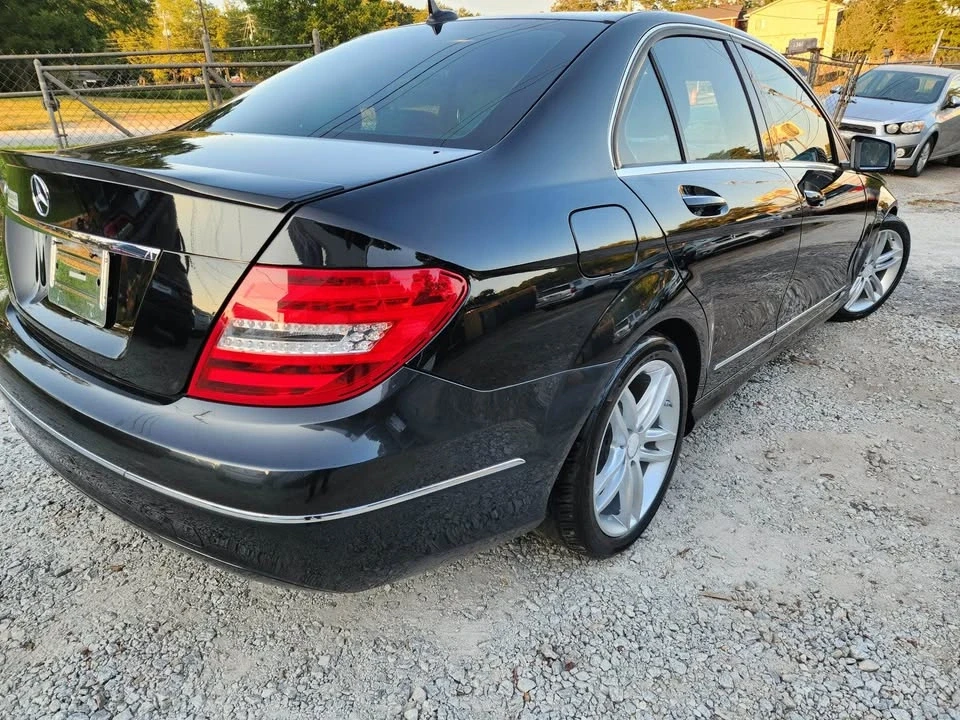 2012 Mercedes-Benz W204 C-Class - Image 13 of 16
