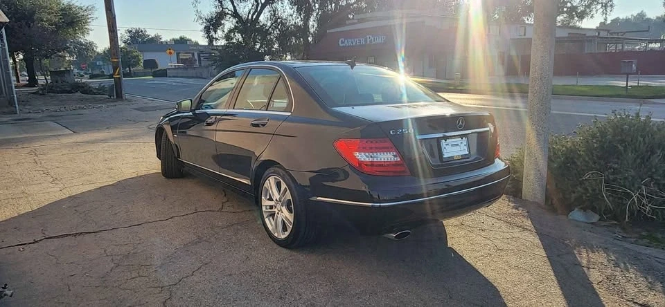 2012 Mercedes-Benz W204 C-Class - Image 7 of 17