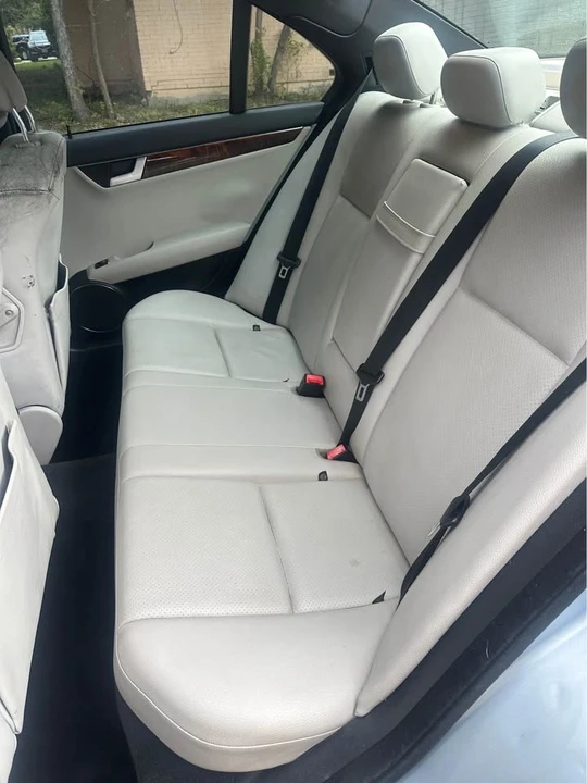 2012 Mercedes-Benz W204 C-Class - Image 4 of 5