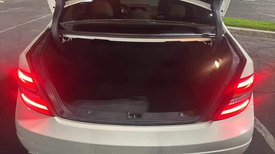 2012 Mercedes-Benz W204 C-Class - Image 3 of 18