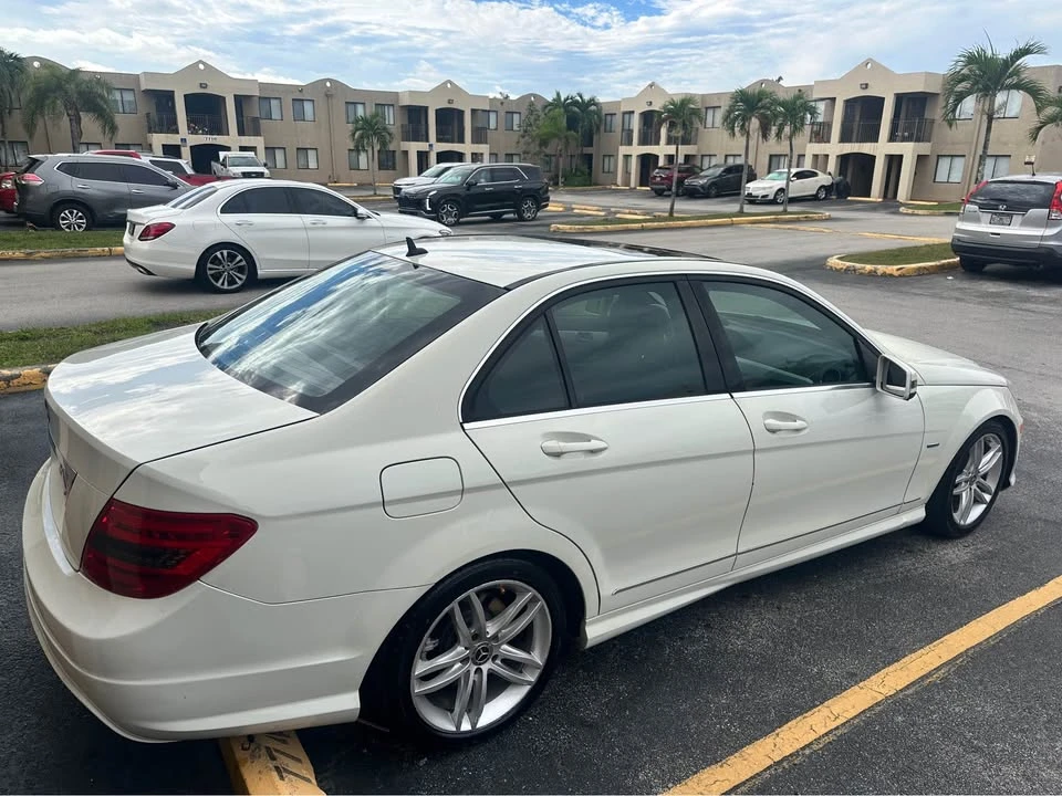 2012 Mercedes-Benz W204 C-Class - Image 3 of 6