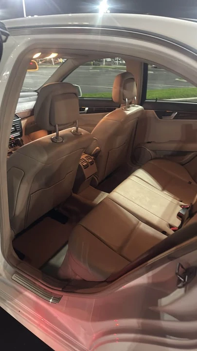 2012 Mercedes-Benz W204 C-Class - Image 5 of 18