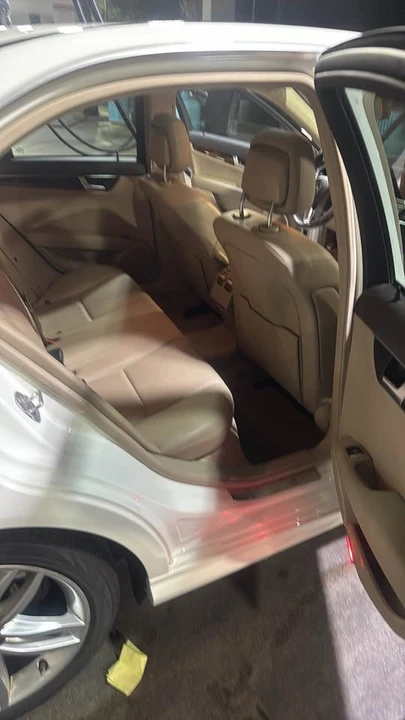 2012 Mercedes-Benz W204 C-Class - Image 15 of 18