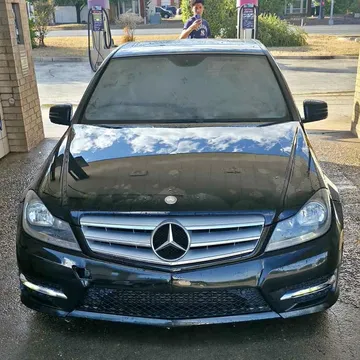 2012 Mercedes-Benz C 250 Luxury Sedan