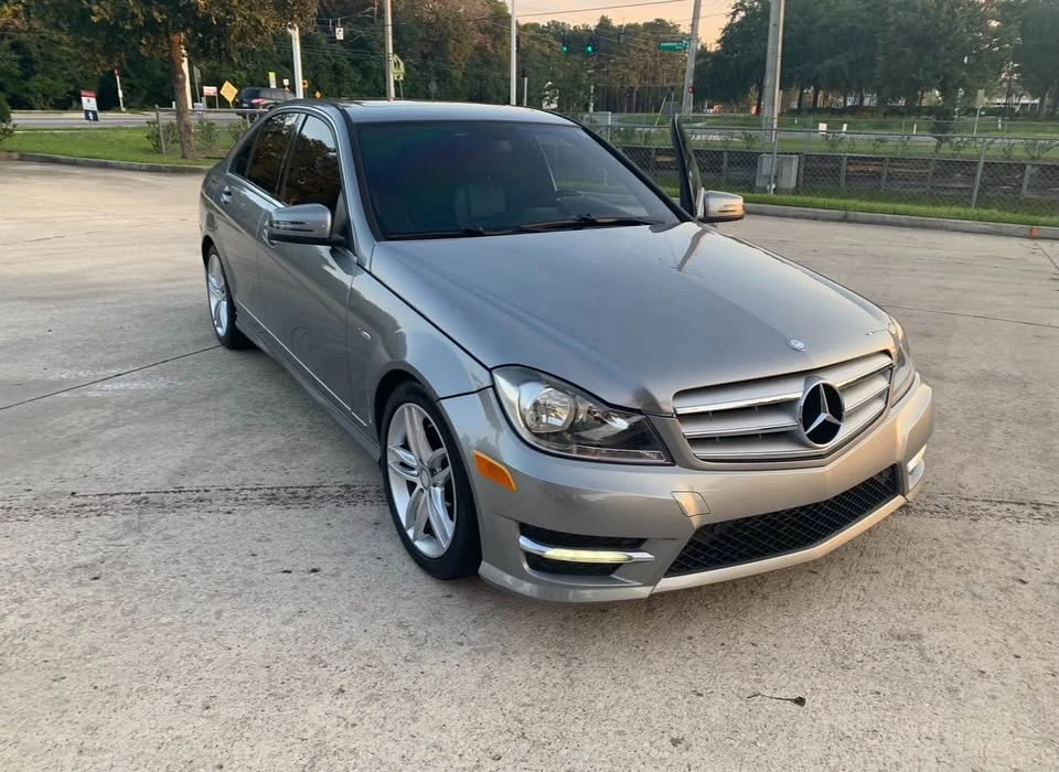 2012 Mercedes-Benz W204 C-Class - Image 18 of 18
