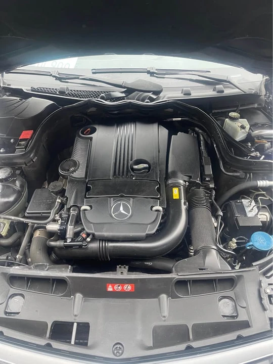 2012 Mercedes-Benz W204 C-Class - Image 7 of 11