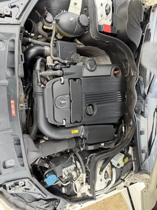 2012 Mercedes-Benz W204 C-Class - Image 5 of 8