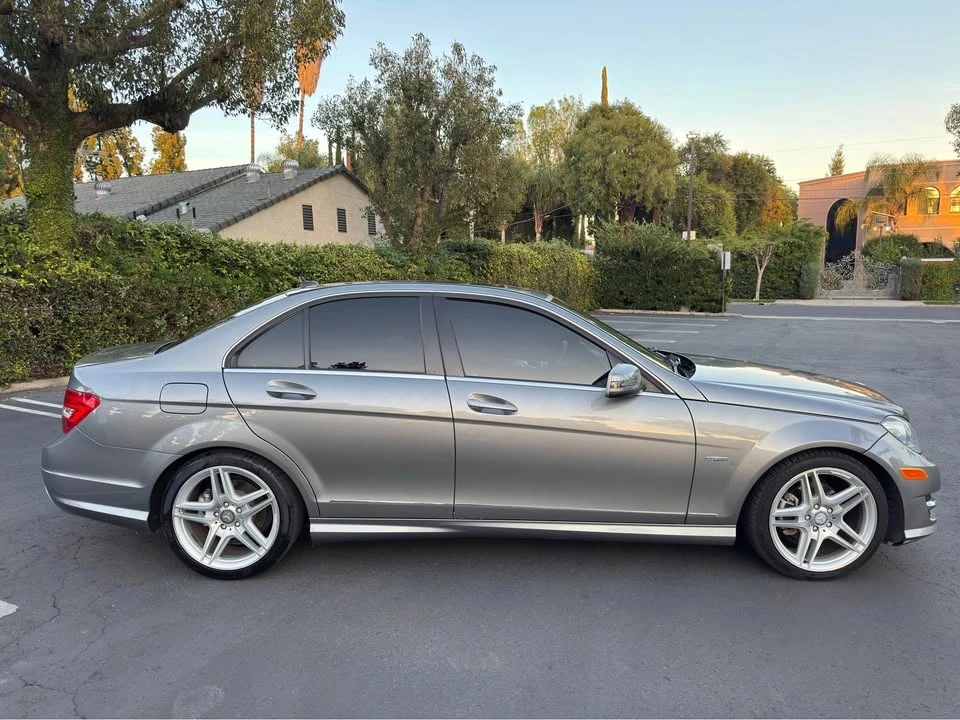 2012 Mercedes-Benz W204 C-Class - Image 4 of 16