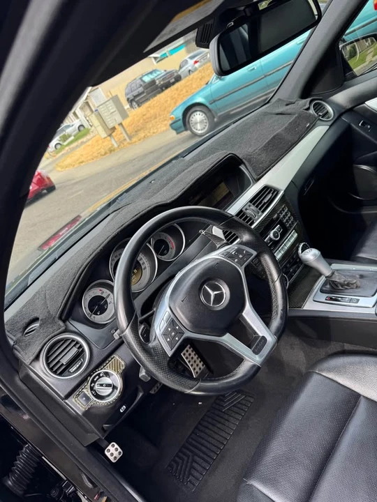 2012 Mercedes-Benz W204 C-Class - Image 11 of 15