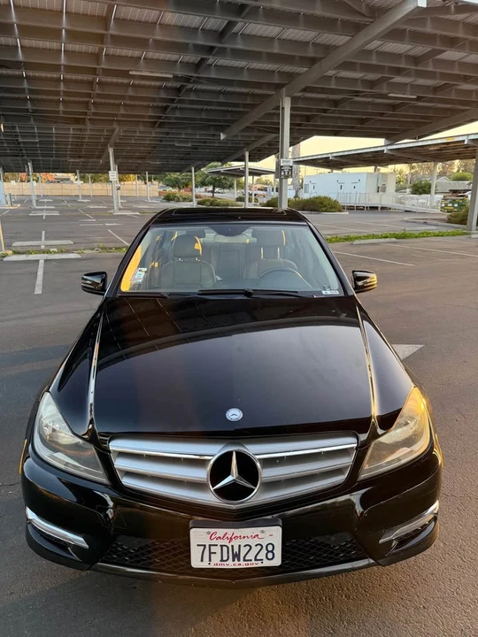 2012 Mercedes-Benz W204 C-Class - Image 6 of 12