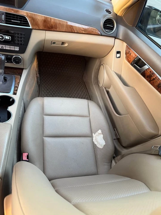 2012 Mercedes-Benz W204 C-Class - Image 10 of 12