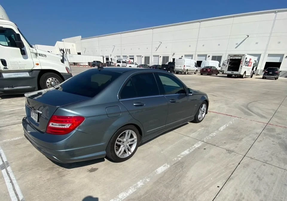 2012 Mercedes-Benz W204 C-Class - Image 2 of 8