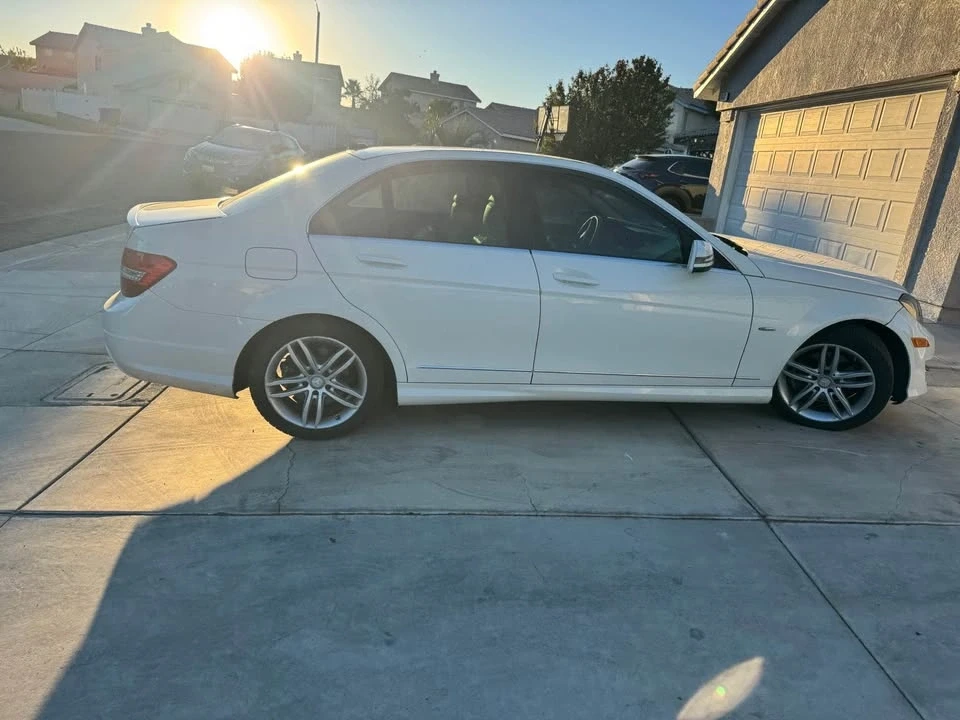2012 Mercedes-Benz W204 C-Class - Image 11 of 13