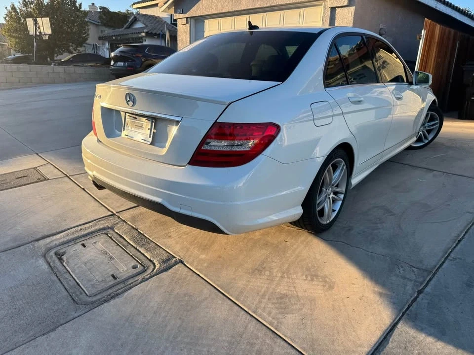 2012 Mercedes-Benz W204 C-Class - Image 12 of 13