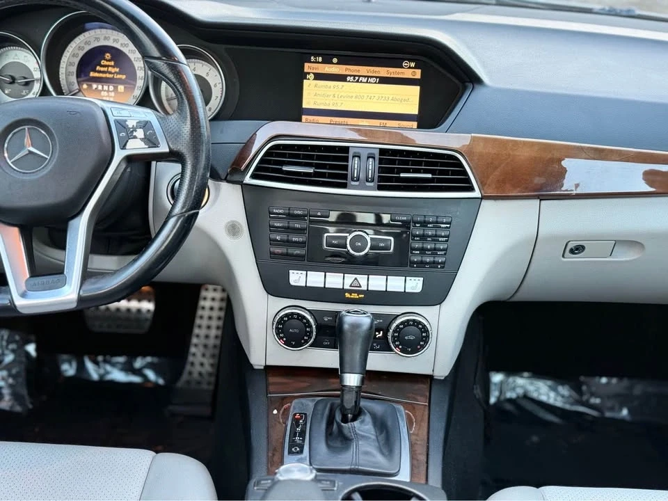 2012 Mercedes-Benz W204 C-Class - Image 14 of 19