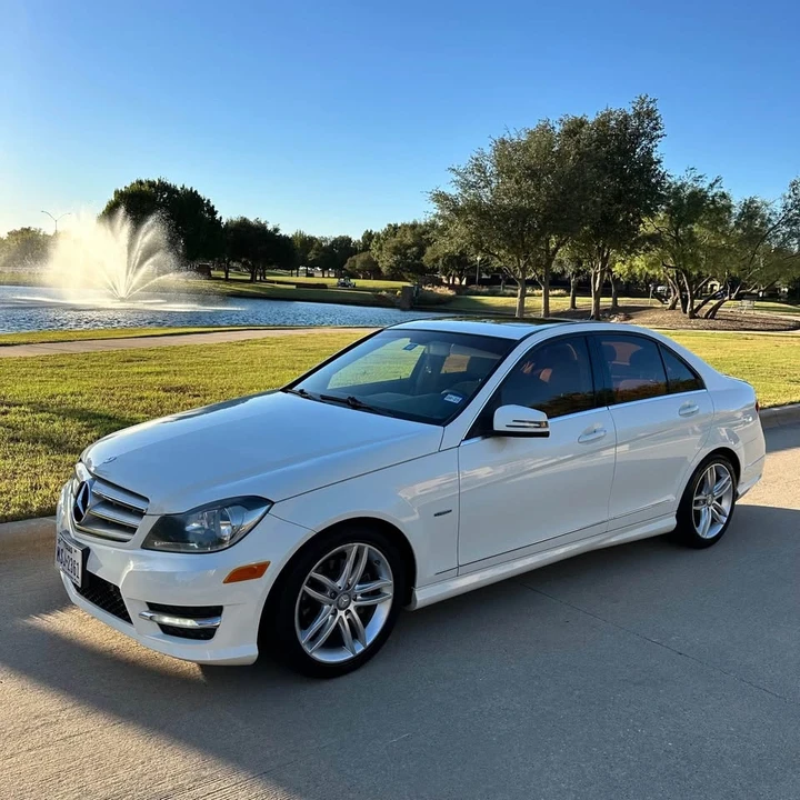 2012 Mercedes-Benz W204 C-Class - Image 10 of 16