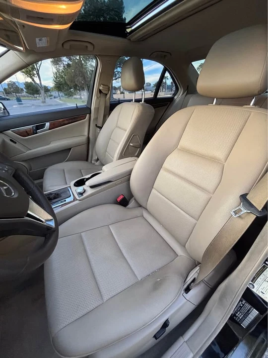 2012 Mercedes-Benz W204 C-Class - Image 9 of 10