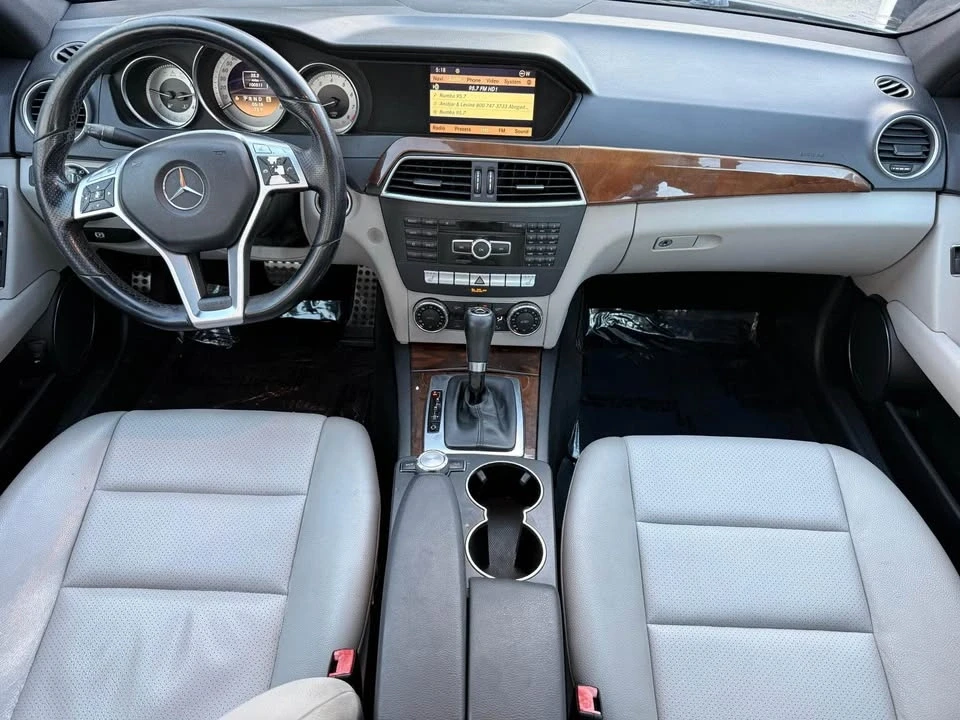 2012 Mercedes-Benz W204 C-Class - Image 10 of 14