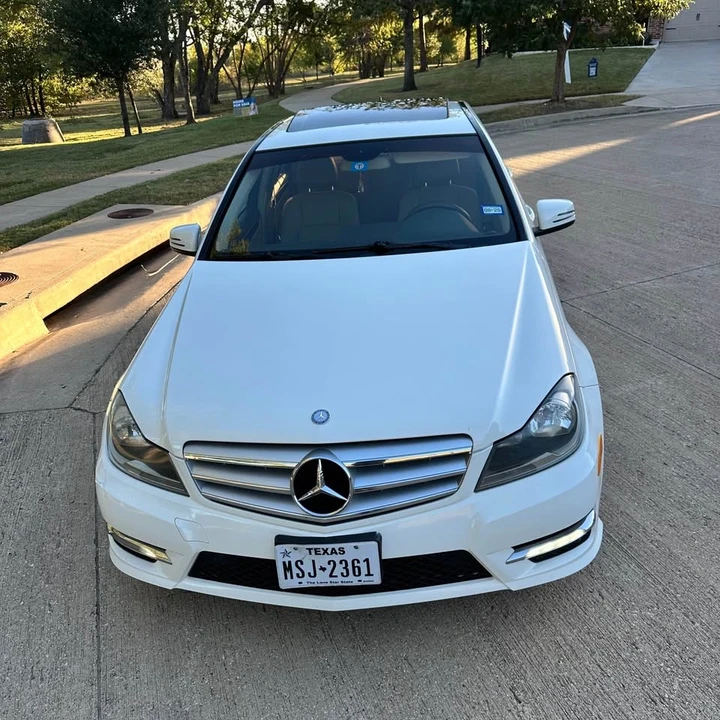 2012 Mercedes-Benz W204 C-Class - Image 13 of 17