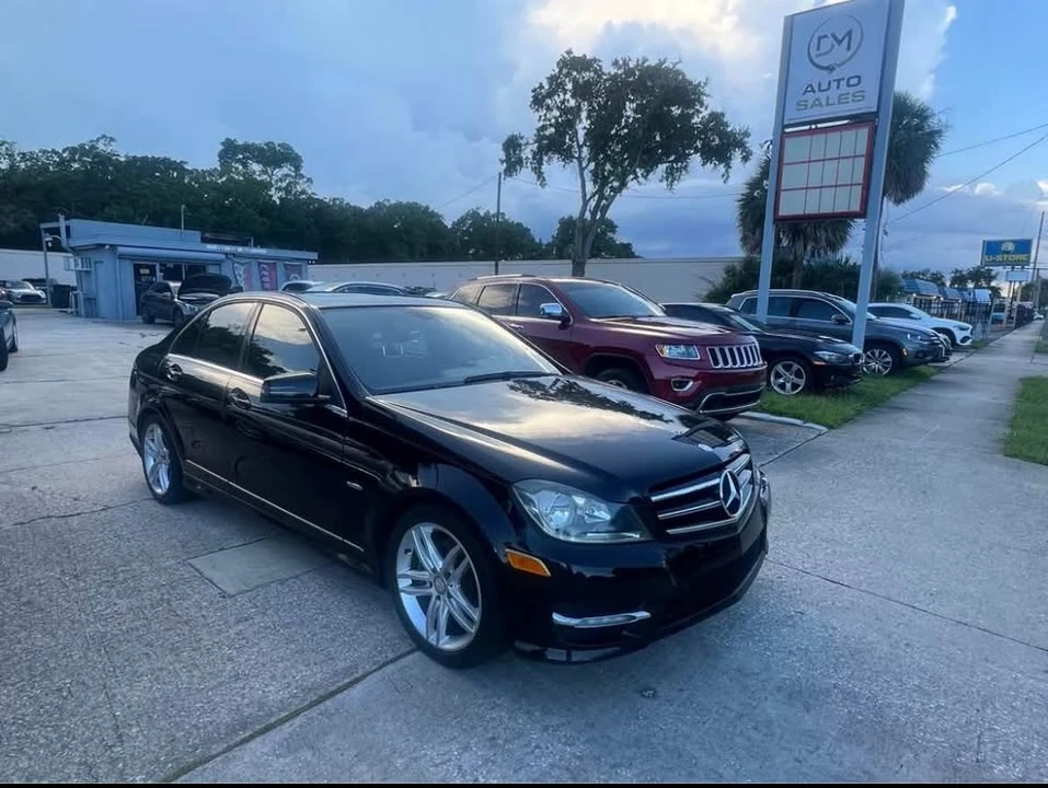 2012 Mercedes-Benz W204 C-Class - Image 3 of 17