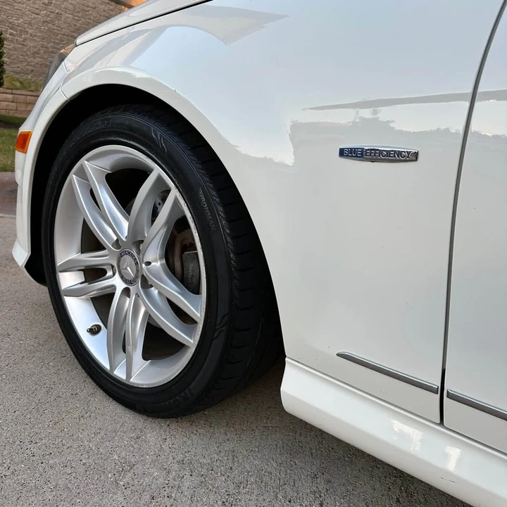 2012 Mercedes-Benz W204 C-Class - Image 7 of 16
