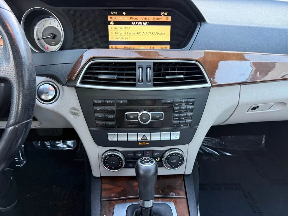 2012 Mercedes-Benz W204 C-Class - Image 16 of 19