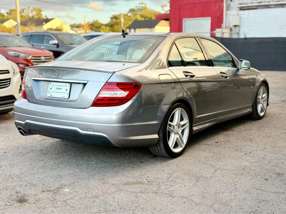 2012 Mercedes-Benz W204 C-Class - Image 14 of 14