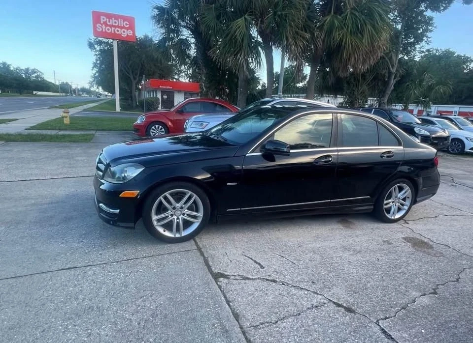 2012 Mercedes-Benz W204 C-Class - Image 5 of 17