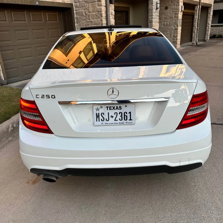 2012 Mercedes-Benz W204 C-Class - Image 5 of 16