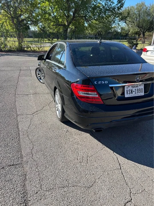 2012 Mercedes-Benz W204 C-Class - Image 3 of 14