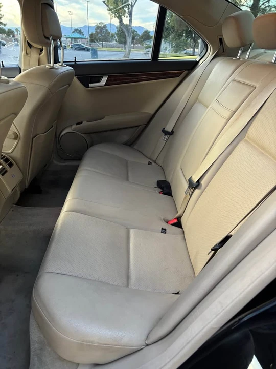 2012 Mercedes-Benz W204 C-Class - Image 7 of 10