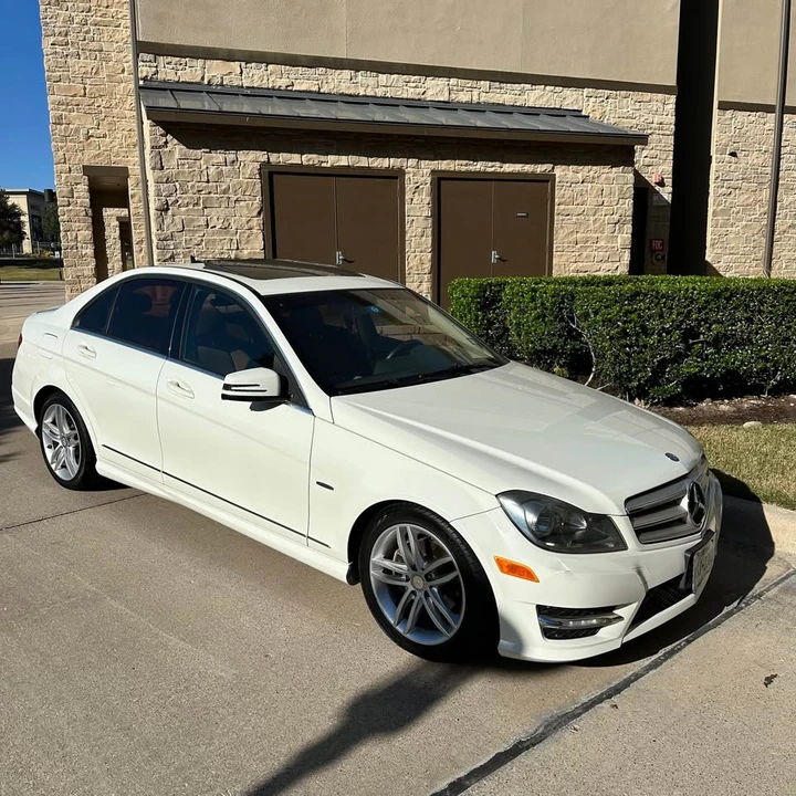 2012 Mercedes-Benz W204 C-Class - Image 5 of 10
