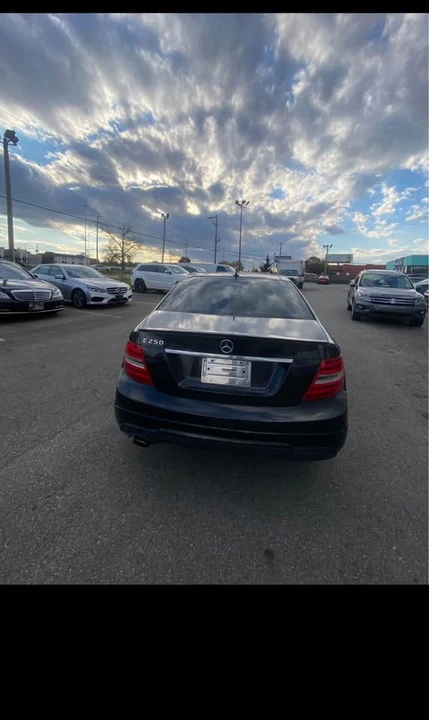 2012 Mercedes-Benz W204 C-Class - Image 11 of 12