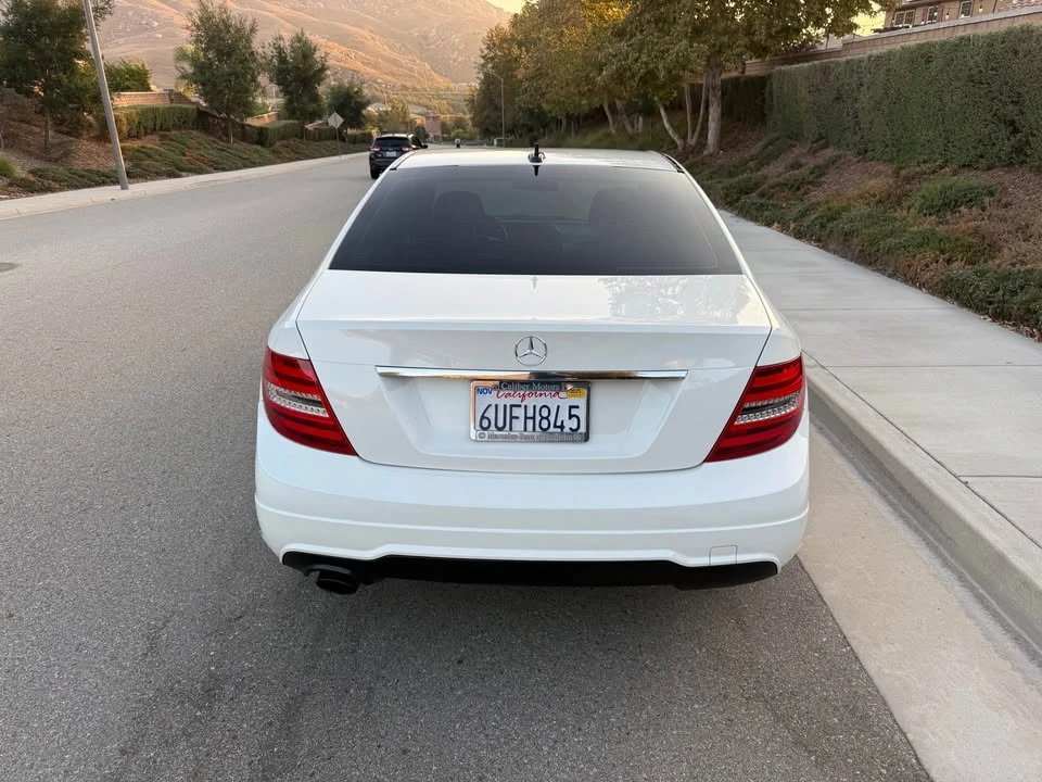 2012 Mercedes-Benz W204 C-Class - Image 5 of 15