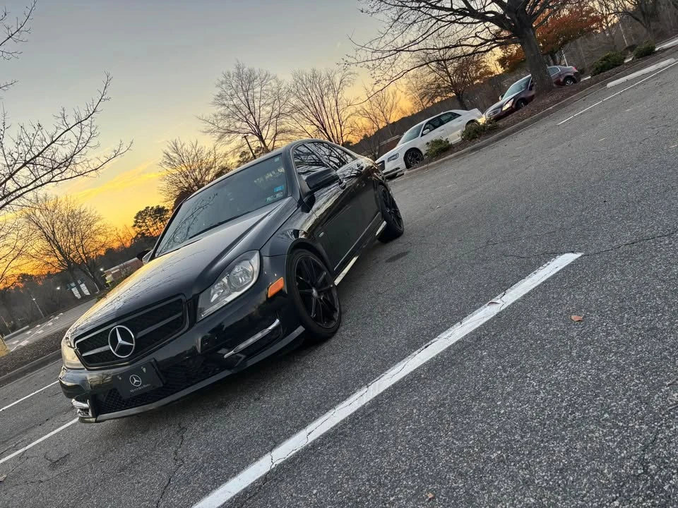 2012 Mercedes-Benz W204 C-Class - Image 7 of 11