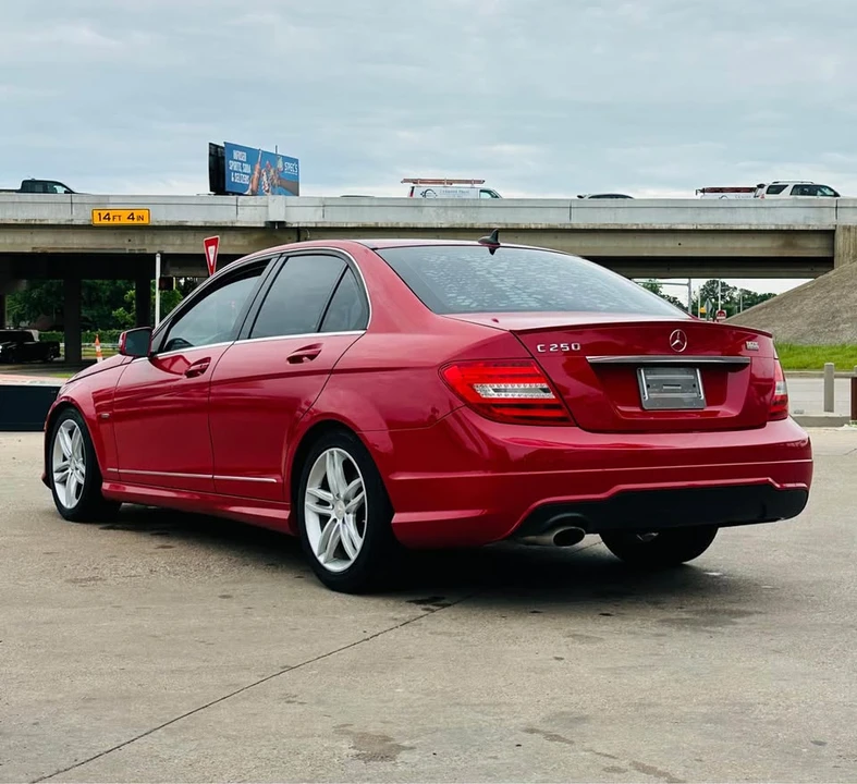 2012 Mercedes-Benz W204 C-Class - Image 16 of 18
