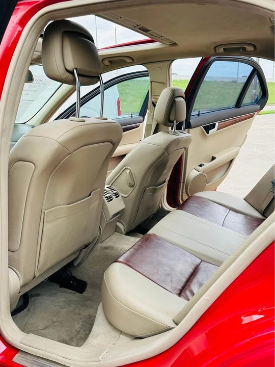 2012 Mercedes-Benz W204 C-Class - Image 13 of 18