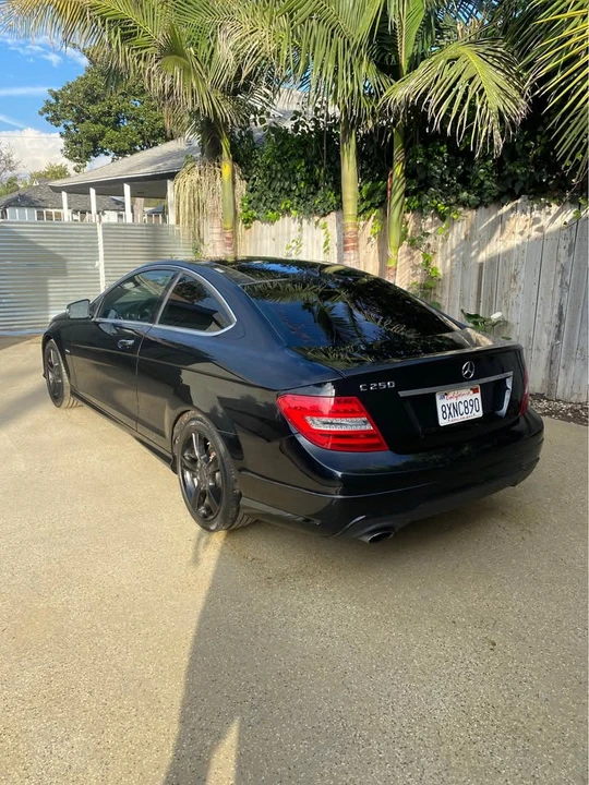 2012 Mercedes-Benz W204 C-Class - Image 5 of 12