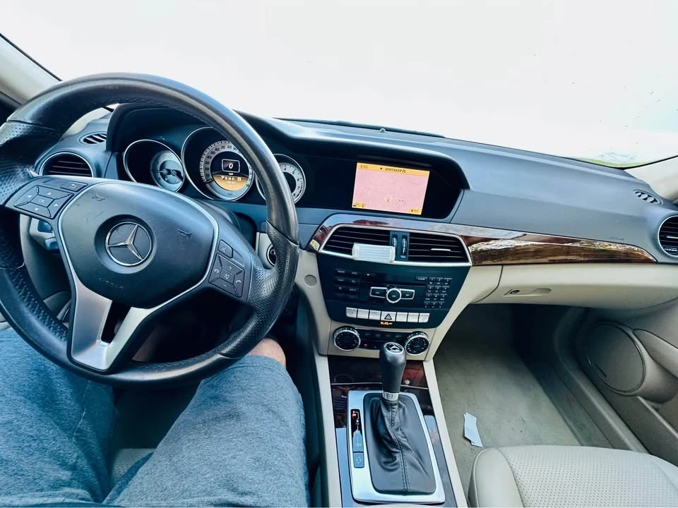 2012 Mercedes-Benz W204 C-Class - Image 4 of 11