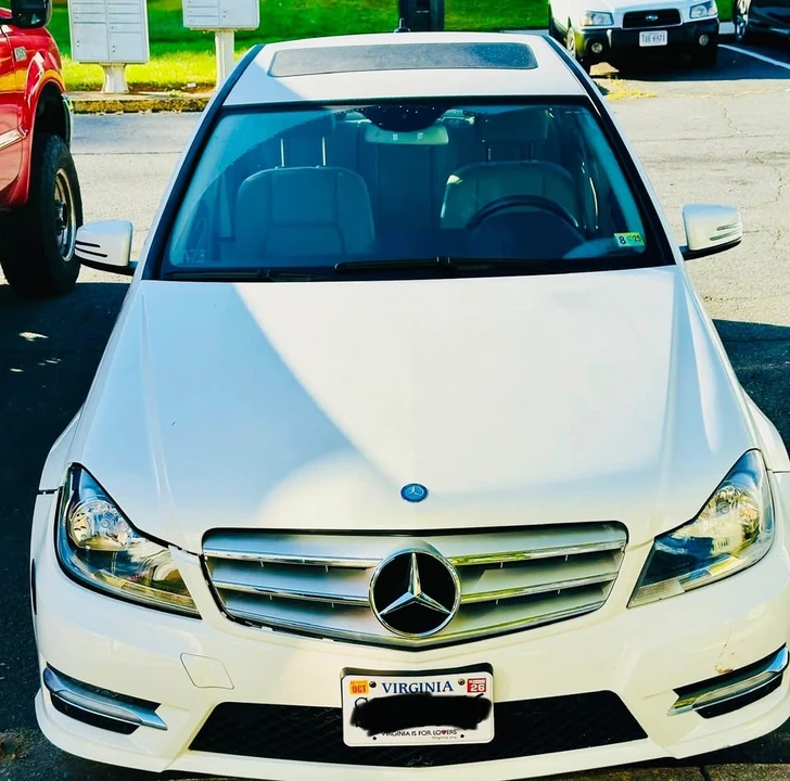 2012 Mercedes-Benz W204 C-Class - Image 2 of 11