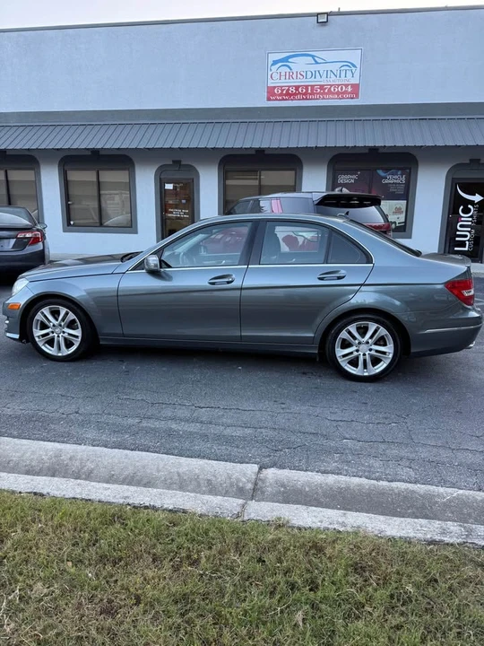 2012 Mercedes-Benz W204 C-Class - Image 9 of 17
