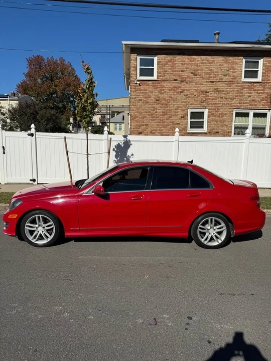 2012 Mercedes-Benz W204 C-Class - Image 3 of 16
