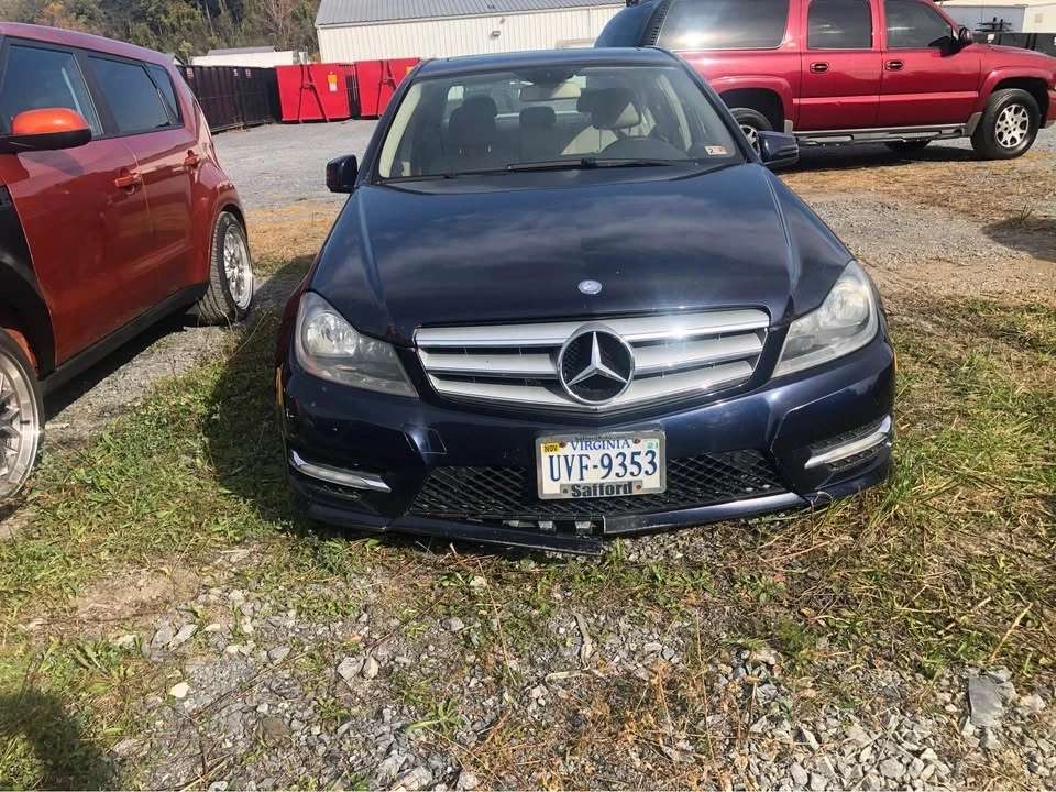 2012 Mercedes-Benz W204 C-Class - Image 3 of 3