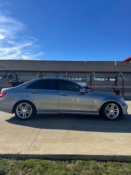2012 Mercedes-Benz W204 C-Class - Image 7 of 16