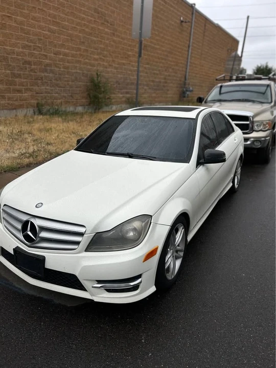 2012 Mercedes-Benz W204 C-Class - Image 3 of 11