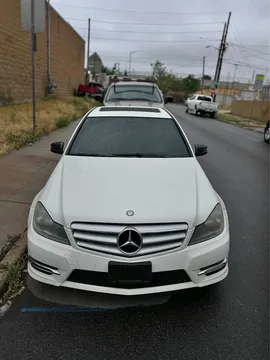 2012 Mercedes-Benz C 300 4MATIC Luxury Sedan