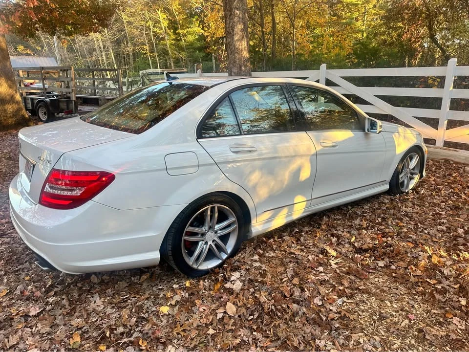 2012 Mercedes-Benz W204 C-Class - Image 4 of 6