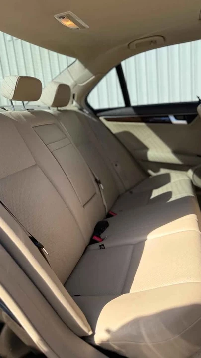 2012 Mercedes-Benz W204 C-Class - Image 19 of 20