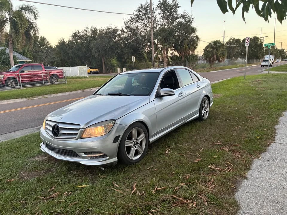 2012 Mercedes-Benz W204 C-Class - Image 2 of 11